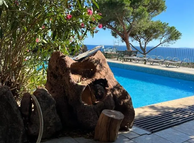 Vakantiehuis Panope Porto-Vecchio (Corsica)